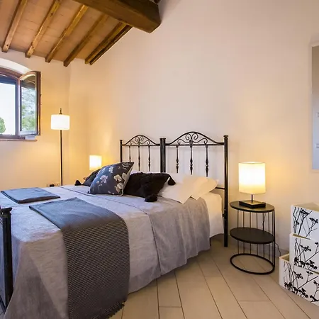 Castellaccia Contemporary Apartment *